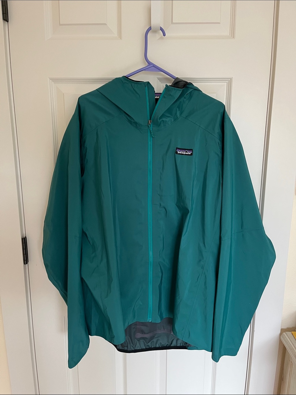 Patagonia Teal Windbreaker Jacket with Hood